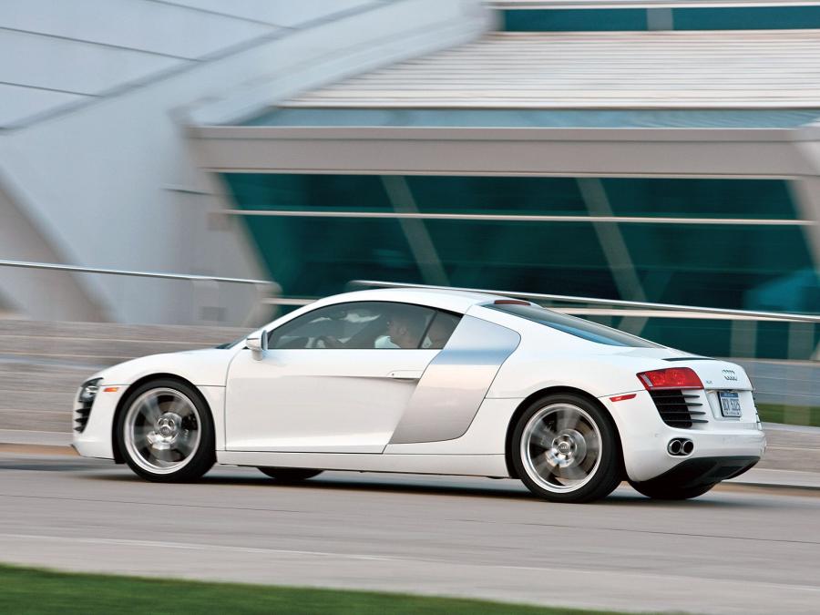  Audi R8 2007 года  (NA) (фото 14 из 31)